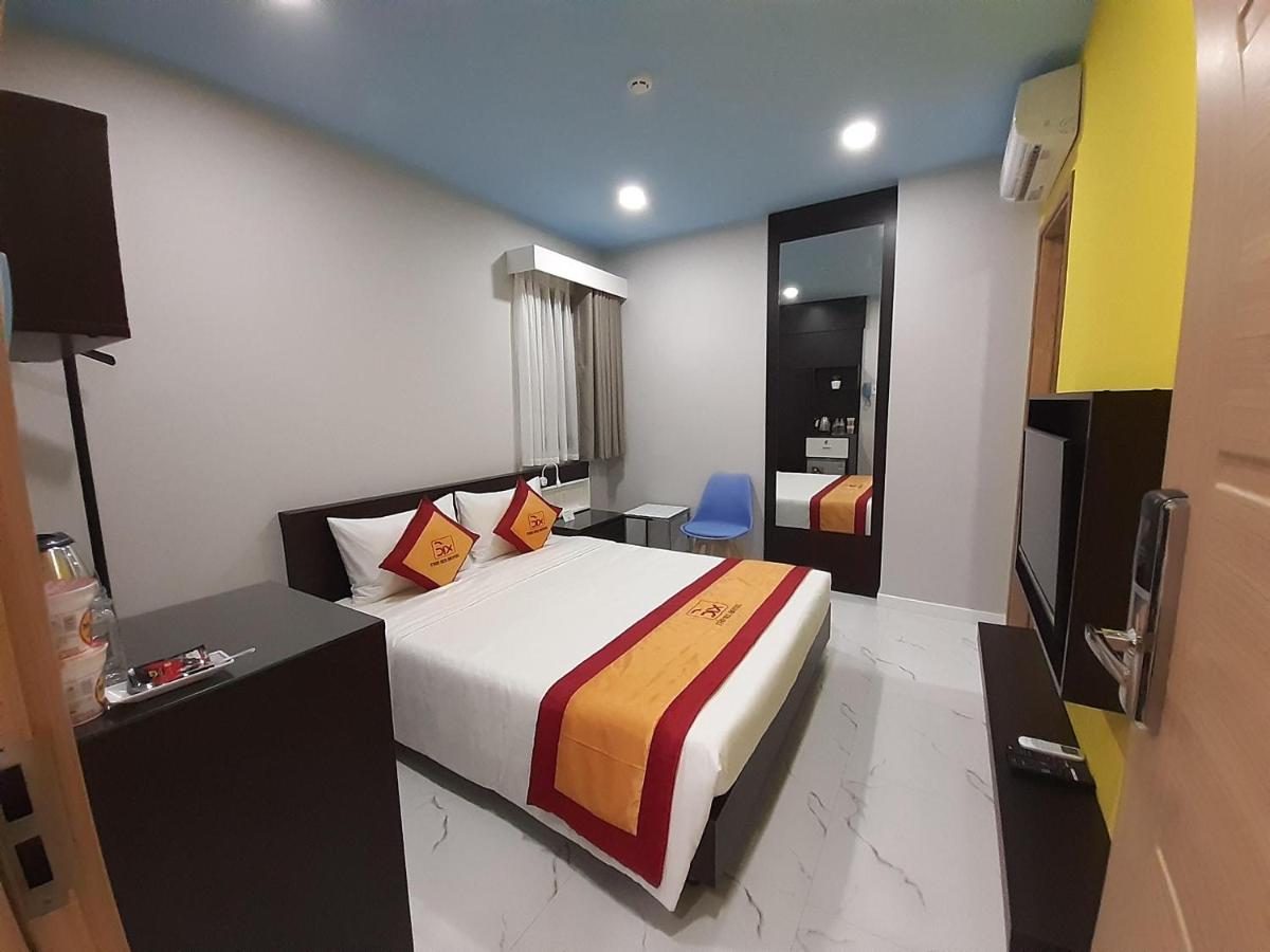 The Six Hotel Ho Chi Minh City Exterior photo